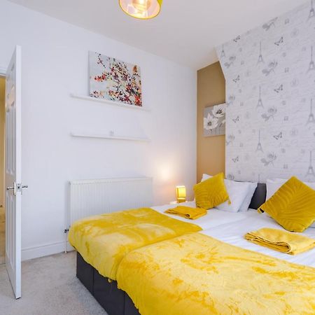 Finchley House Lovely House In Anfield, 2 Minutes Walk From The Stadium, Parking And Wifi Villa Liverpool Dış mekan fotoğraf