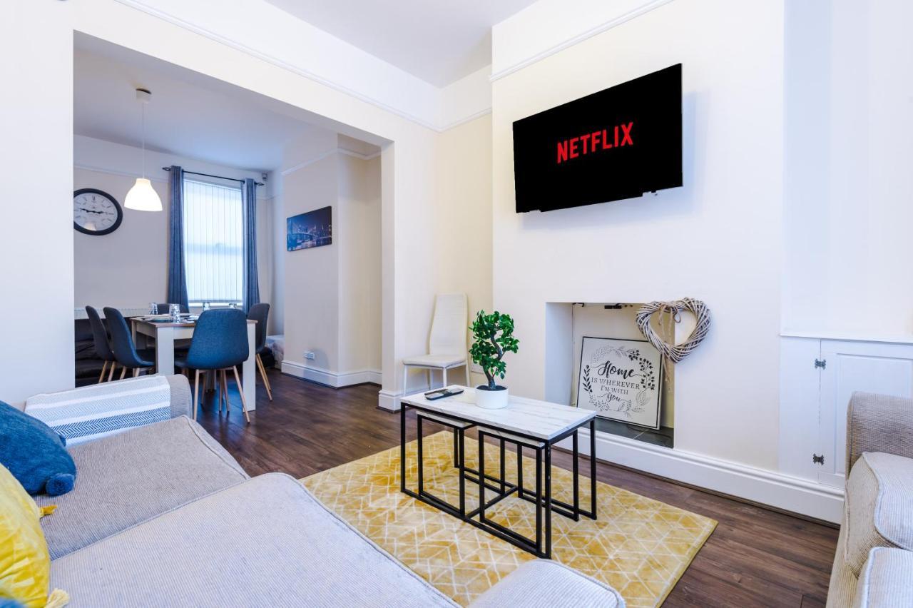 Finchley House Lovely House In Anfield, 2 Minutes Walk From The Stadium, Parking And Wifi Villa Liverpool Dış mekan fotoğraf